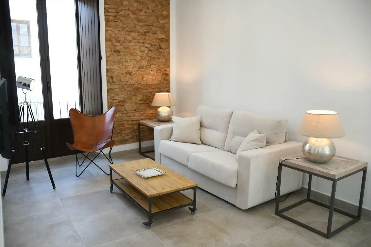 Apartamentos Ronda La Bella location